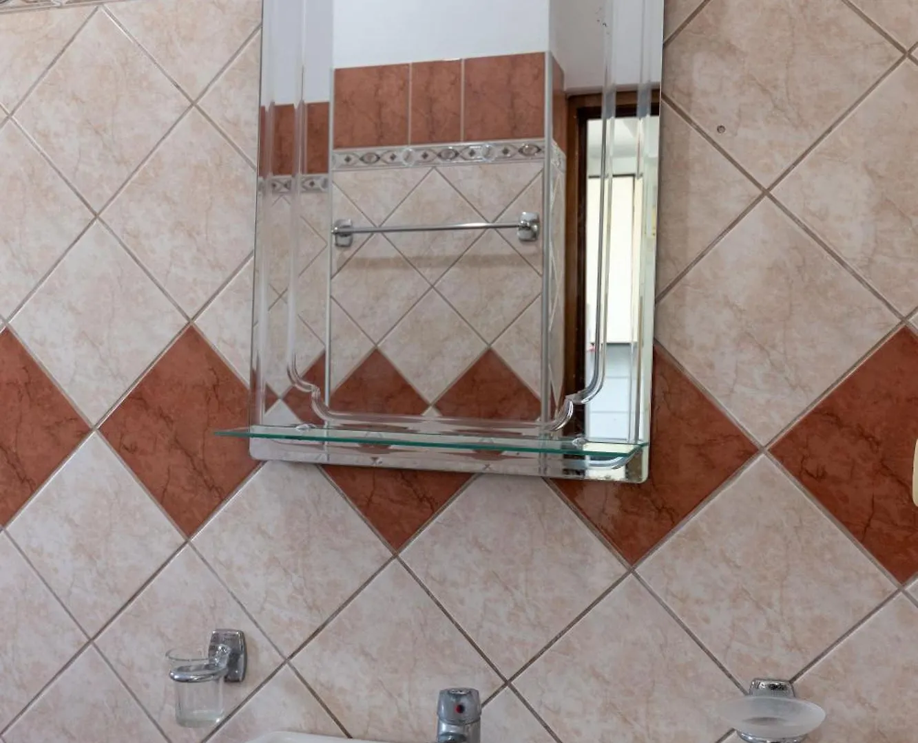 Vila Ylli Gjika Ksamil Penzion