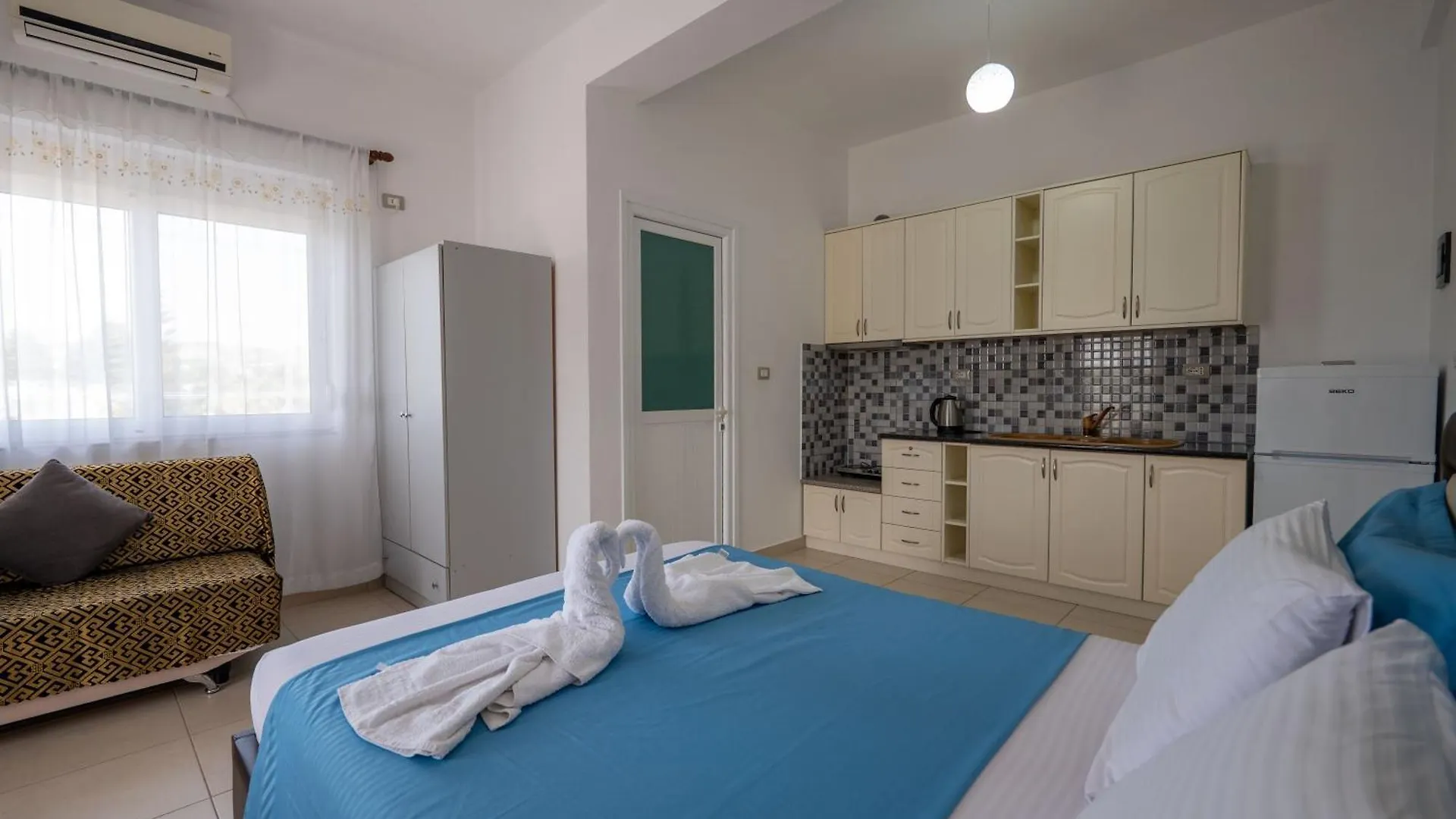 Guest house Vila Ylli Gjika Ksamil Albania